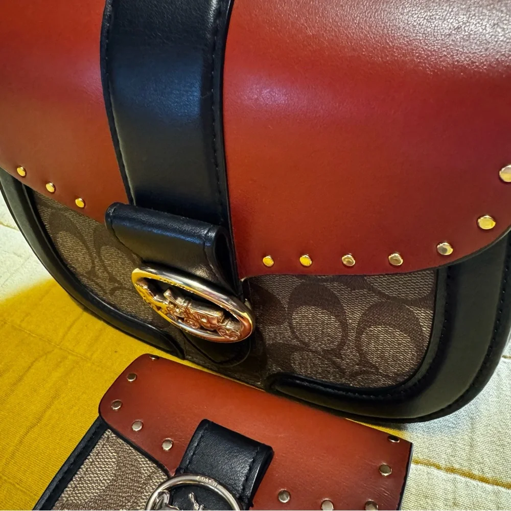 Coach Georgie saddlebag crossbody and matching wallet - Picture 10 of 16